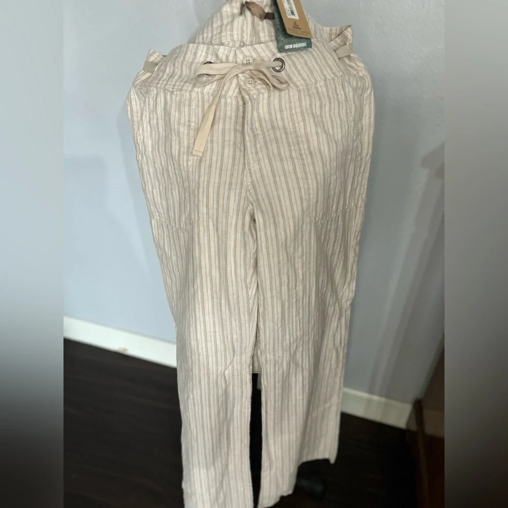 Prana Steph Pant color Stone NWT Size 12 - Picture 3 of 4